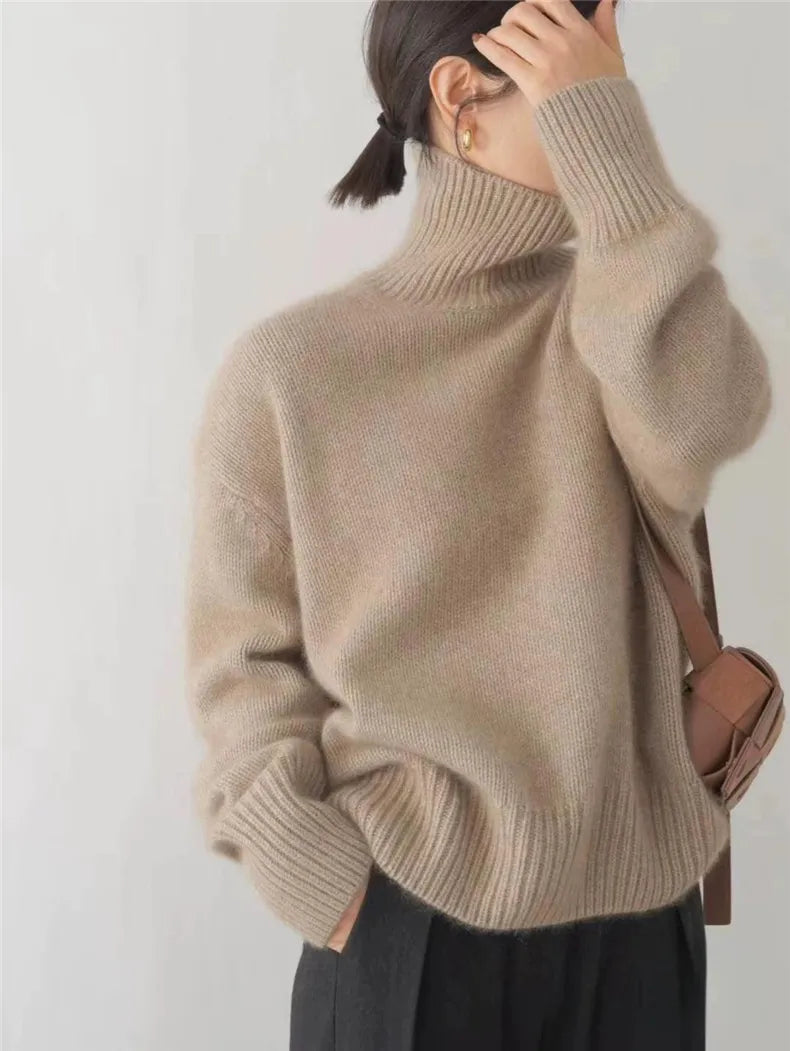 Dora | Plush Cashmere Like Turtleneck Sweater with Relaxed Fit