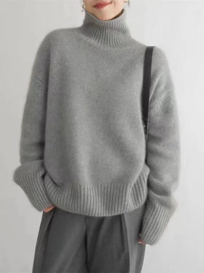 Dora | Plush Cashmere Like Turtleneck Sweater with Relaxed Fit