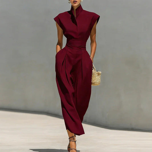 Kaylee | Powerful Fitted Midi Dress with Pockets